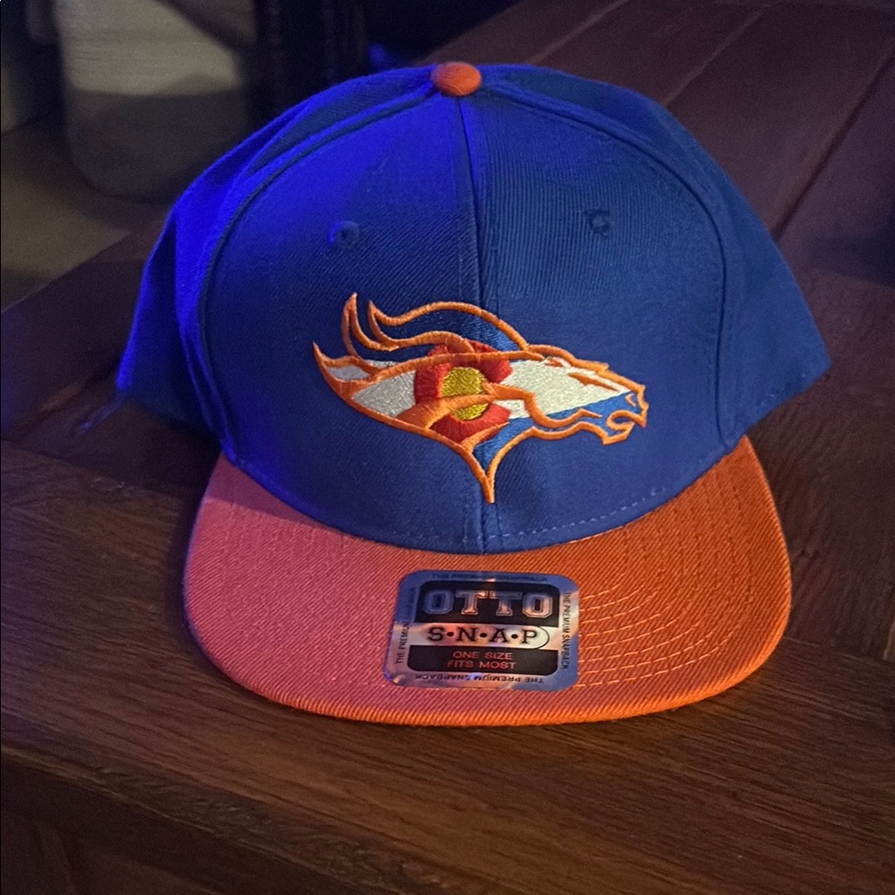 NEW OTTO Snap Back Ball Cap One Size  Denver Broncos Colorado Flag